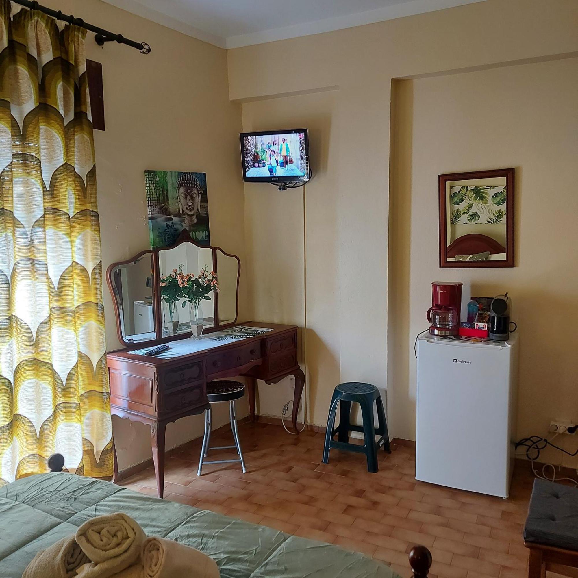 Guest House Pacifica Quarteira Cameră foto